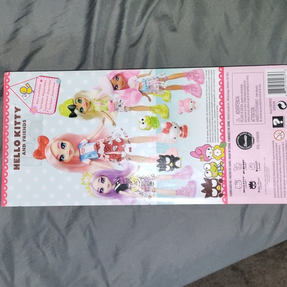 Hello kitty barbie - Picture 2 of 3